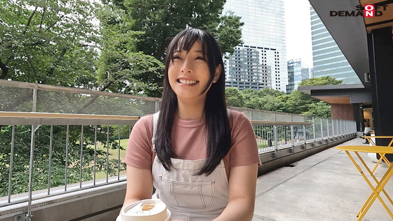 スーパーの店長として働きながら家計を支える献身妻 姫路ありあ 30歳 AV DEBUT