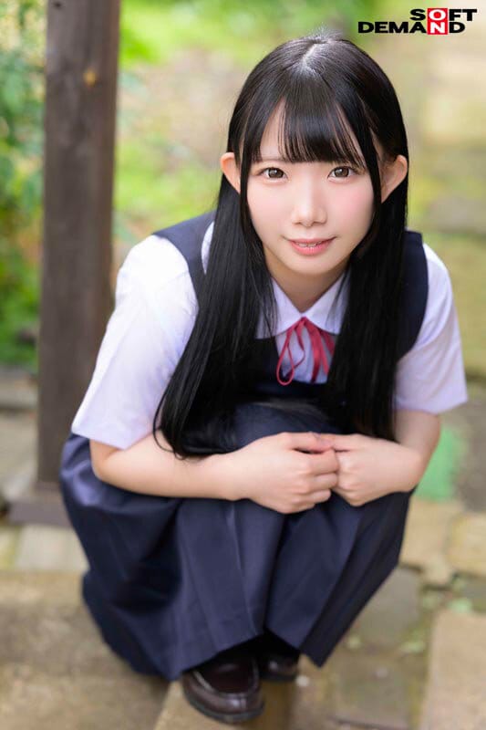 まっすぐ無邪気、エッチに貪欲。背伸びがしたい芋ひよこ女子 南日菜乃AVDEBUT