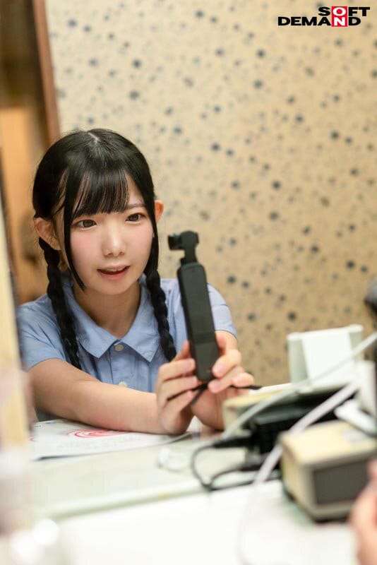 まっすぐ無邪気、エッチに貪欲。背伸びがしたい芋ひよこ女子 南日菜乃AVDEBUT