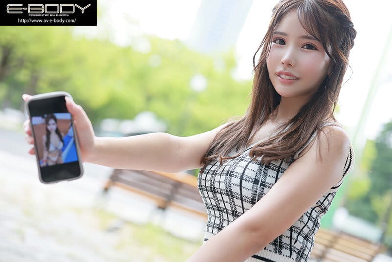 美容系のPR案件も来る細身巨乳キラキライ●スタグラマーお嬢様の全く映えない本気イキ連発 AVデビュー 涼風うい