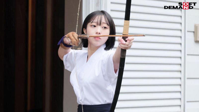ド田舎出身弓道むすめAVデビュー 平家の隠れ里 福島県●●郡●●●村の月乃あやさん（20）