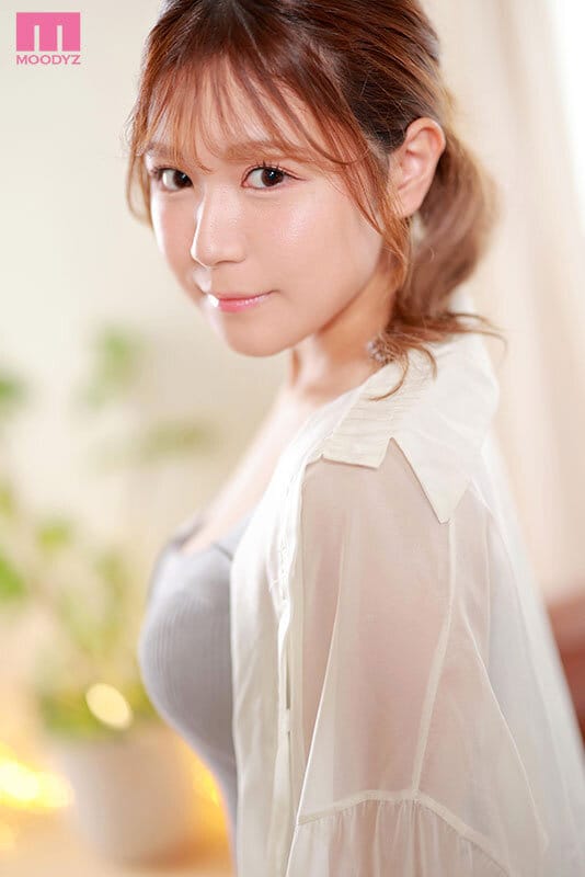 エロSNS界隈で噂の乳見せデカパイ娘は空きコマ0の人気家庭教師！？甘ふわボイスで激アクメAVデビュー 南恵令奈