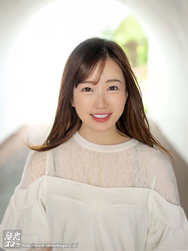 若葉結希 29歳 透明感がすごい！のにエロい！！東北地方からやって来たむっつり奥さんAV DEBUT！！